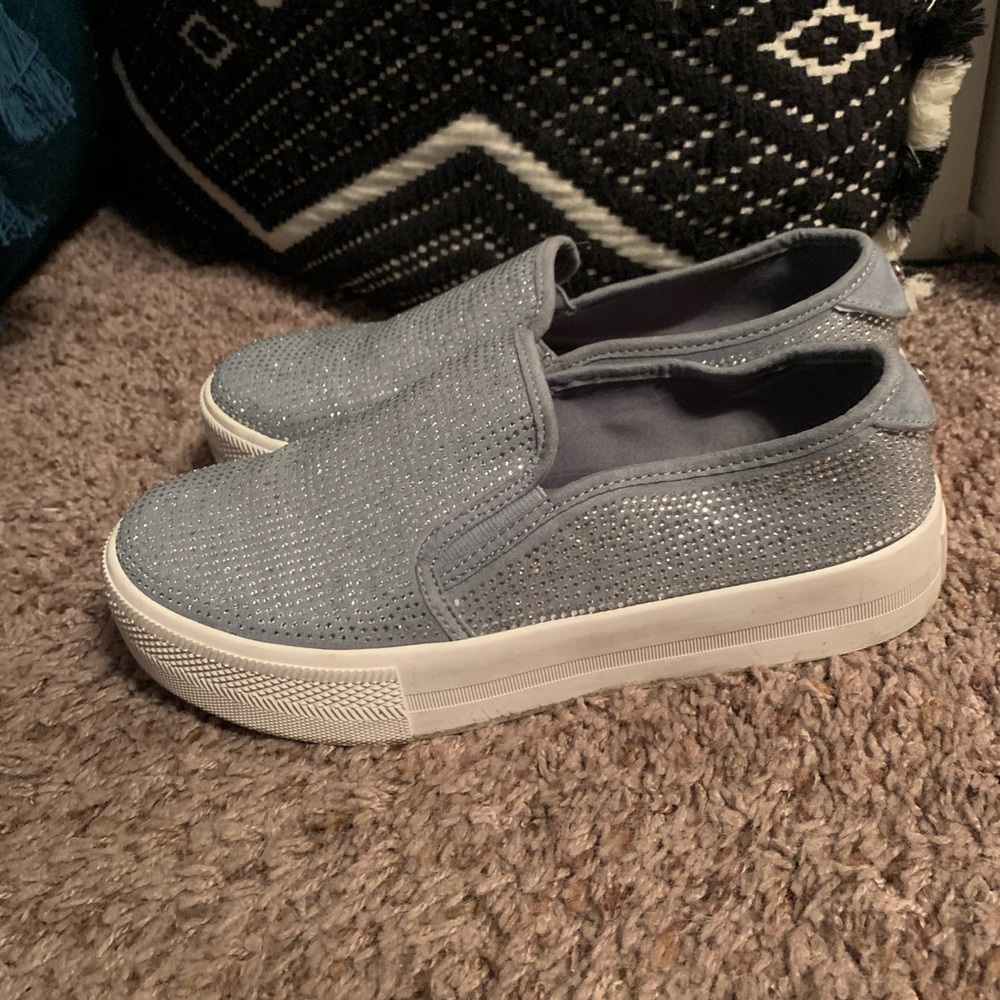Guess slip on sneakers